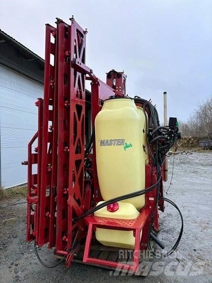 Hardi Master Plus 自走式喷雾机