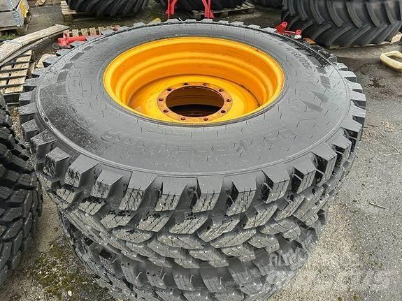 JCB FASTRAC 4220 拖拉机/农用车