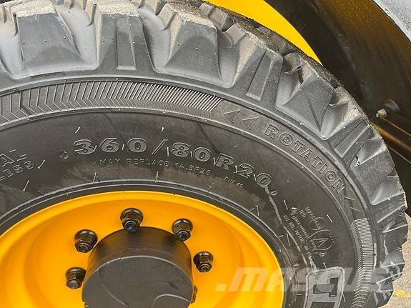 JCB TM220 轮式装载机