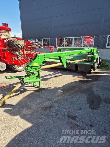 John Deere 1365 割草机