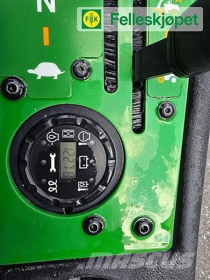 John Deere 1580 路面维护设备-其他