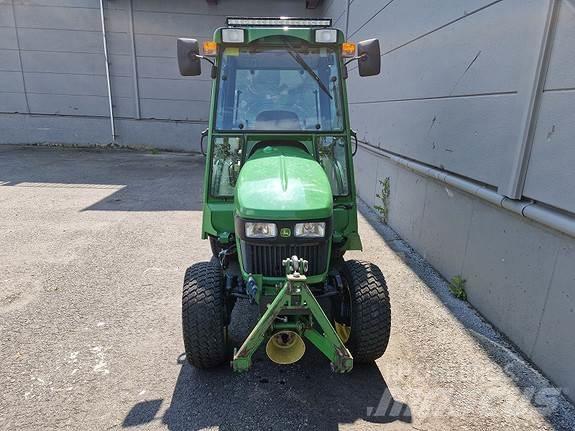 John Deere 2032R 拖拉机/农用车