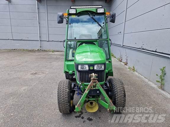 John Deere 2032R 拖拉机/农用车