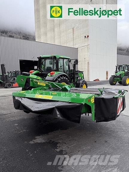 John Deere 328A 其他收获机械