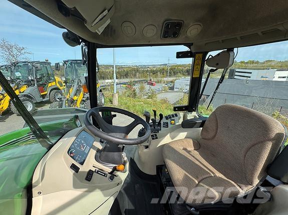 John Deere 3720 拖拉机/农用车