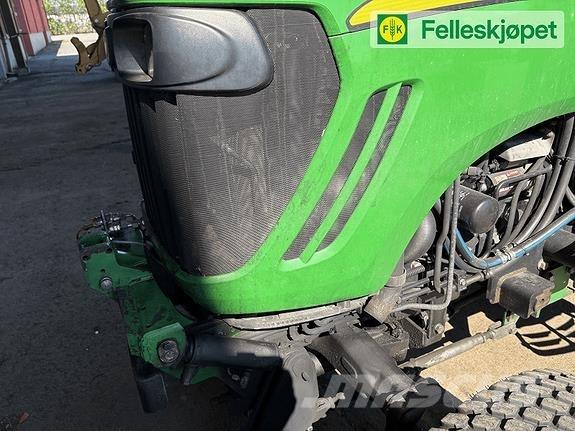 John Deere 4720 拖拉机/农用车