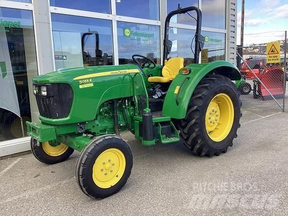 John Deere 5055E 拖拉机/农用车