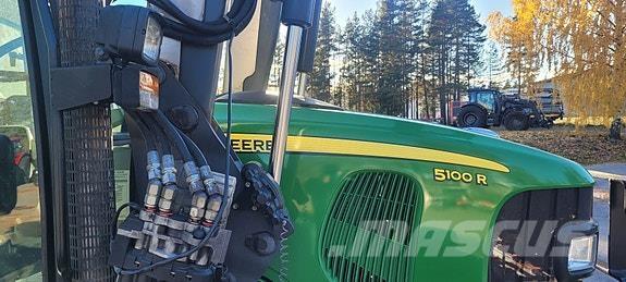 John Deere 5100R 拖拉机/农用车