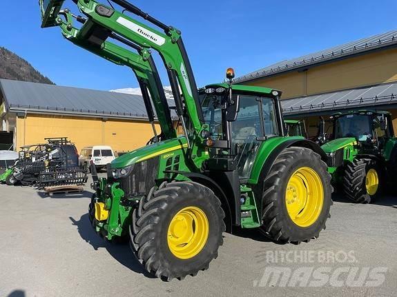 John Deere 6120M 拖拉机/农用车