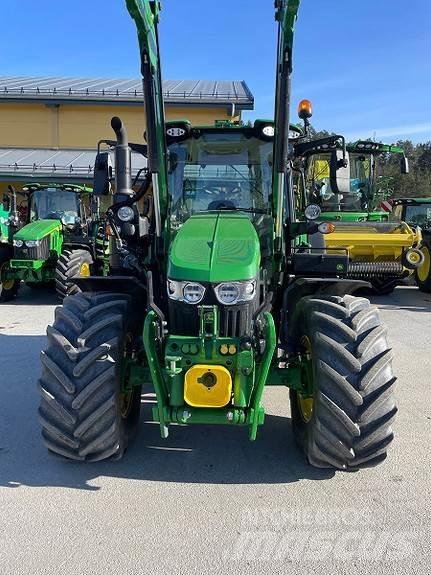 John Deere 6120M 拖拉机/农用车