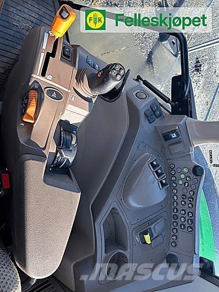 John Deere 6120M 拖拉机/农用车