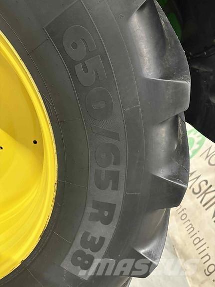 John Deere 6155R 拖拉机/农用车