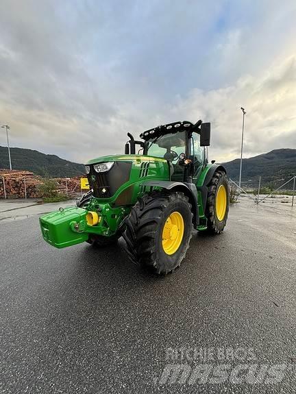 John Deere 6215R 拖拉机/农用车