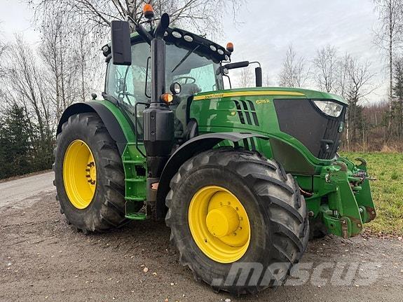 John Deere 6215R 拖拉机/农用车