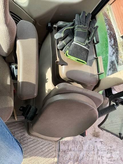John Deere 6230 拖拉机/农用车
