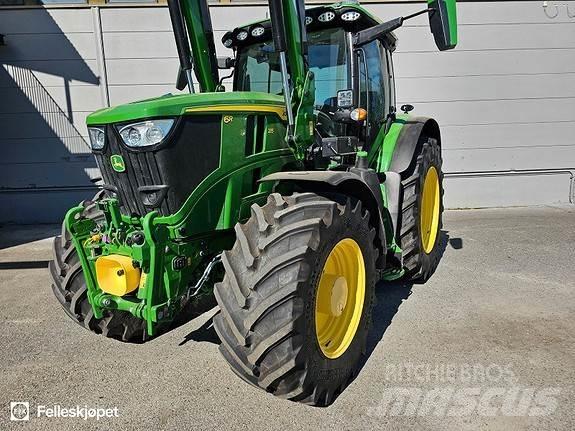 John Deere 6r215 拖拉机/农用车