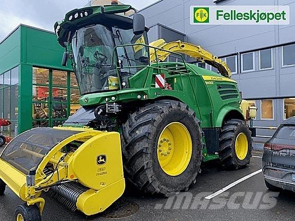 John Deere 8400 料堆整形机