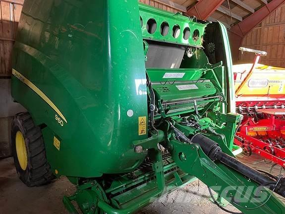 John Deere 960 圆捆打捆机