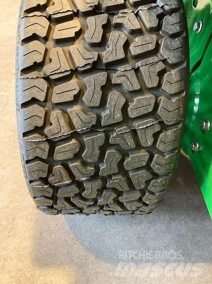 John Deere Z950R 路面维护设备-其他
