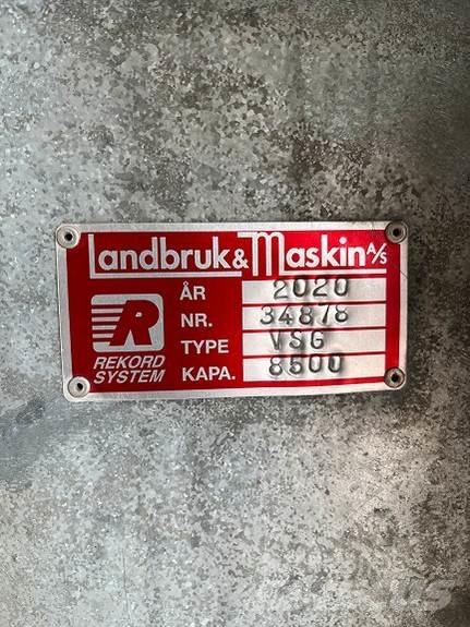 Joskin 7,5 meter 矿物肥料撒播机