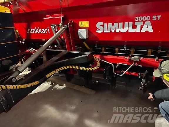 Junkkari ST3000 撒肥机
