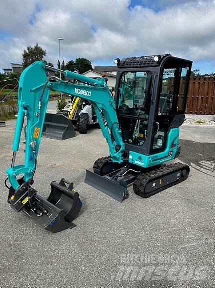 Kobelco SK17SR-3E 小型挖掘机
