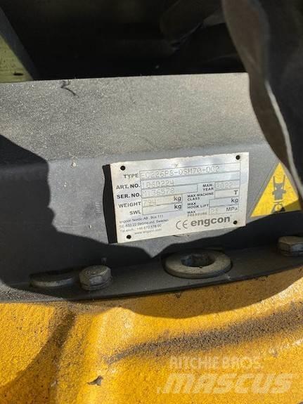 Kobelco SK230 履带挖掘机