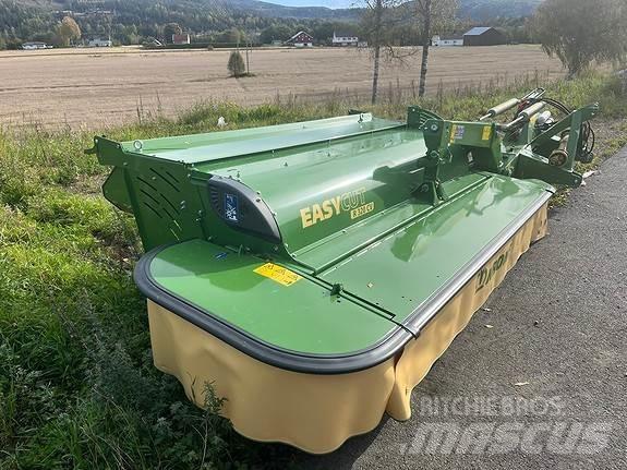 Krone EC R320CV 料堆整形机