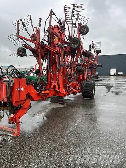 Kuhn GA 15021 料堆整形机