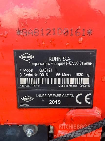 Kuhn GA8121 料堆整形机