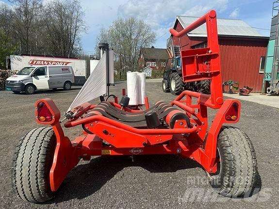 Kuhn RW1610 圆捆打捆机