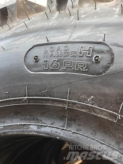 Kumho 10.00-20 轮胎、车轮、轮圈