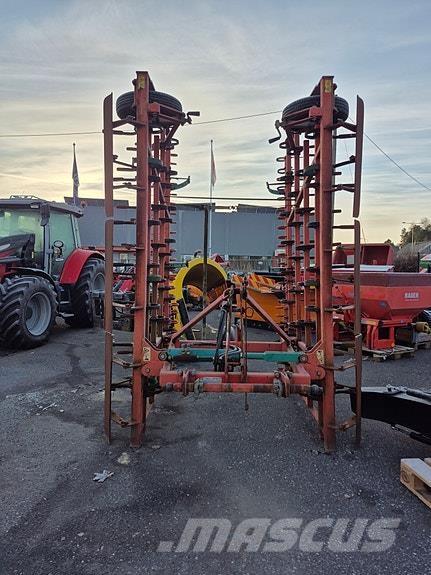 Kverneland  其他耕种机械和配件