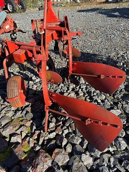 Kverneland 14 传统犁