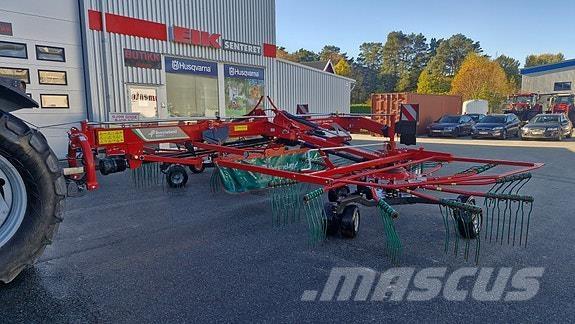 Kverneland C 9580 料堆整形机