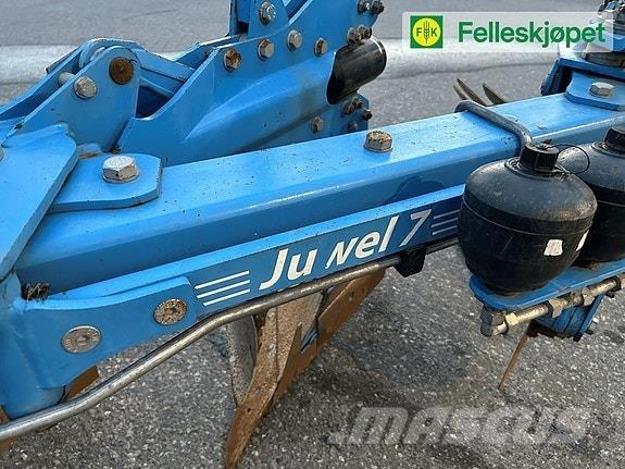 Lemken Juwel 7M 双向犁