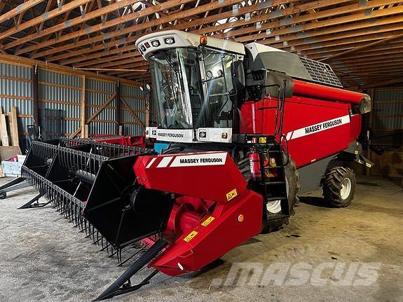 Massey Ferguson C6 联合收割机