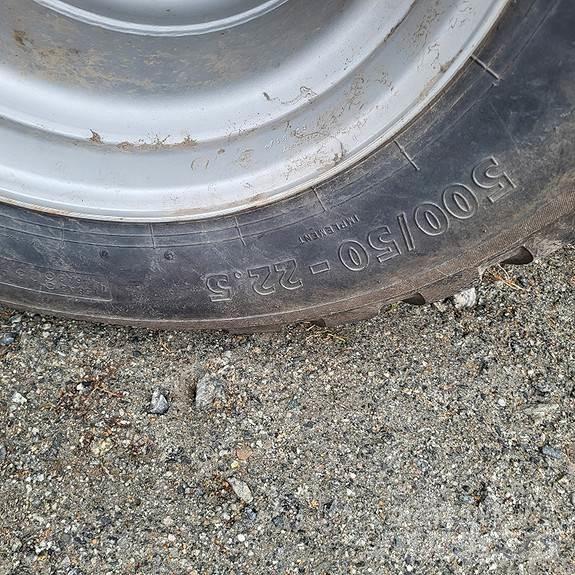 McHale 660 V 圆捆打捆机
