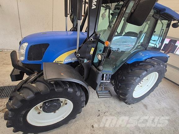 New Holland T5050 拖拉机/农用车