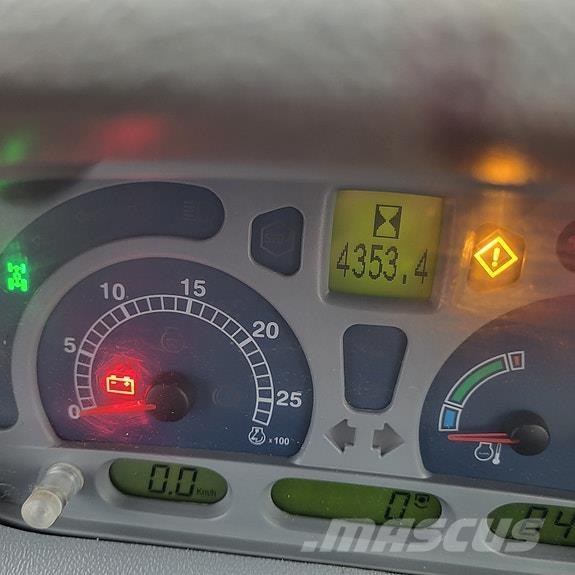 New Holland T6040 拖拉机/农用车