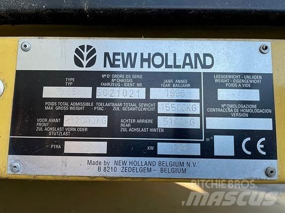 New Holland TX66 联合收割机