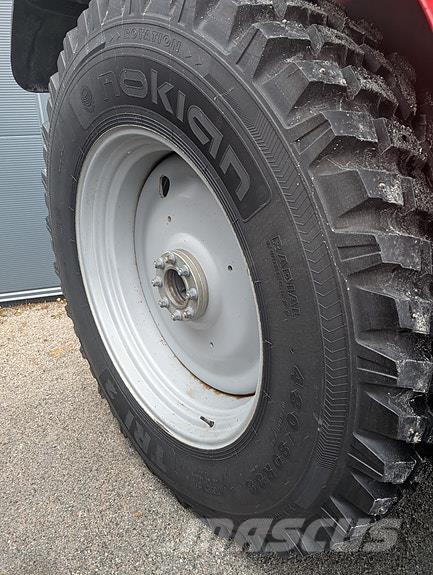 Nokian  轮胎、车轮、轮圈