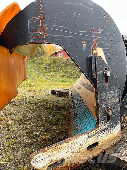  Øveraasen DEH285 推雪机