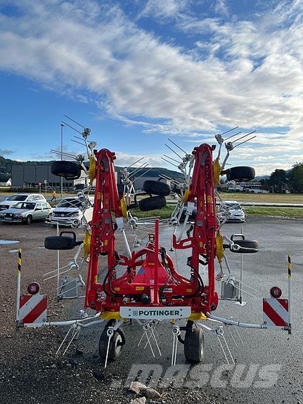 Pöttinger HIT 8.91 料堆整形机