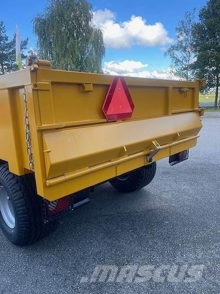 Robus RE 13-08 箱式拖车