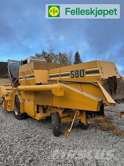 Sampo-Rosenlew 580 联合收割机