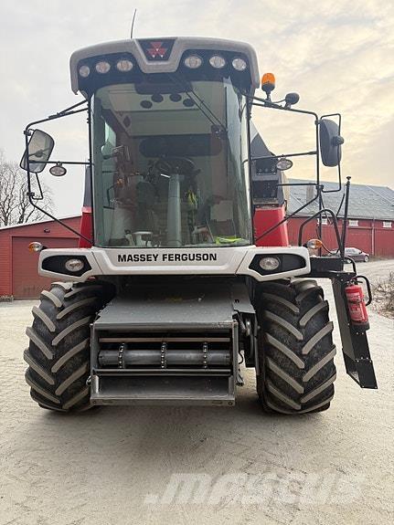 Sampo-Rosenlew C6 联合收割机