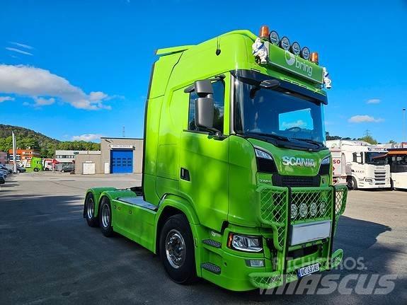 Scania 770S A6x4NB 牵引车