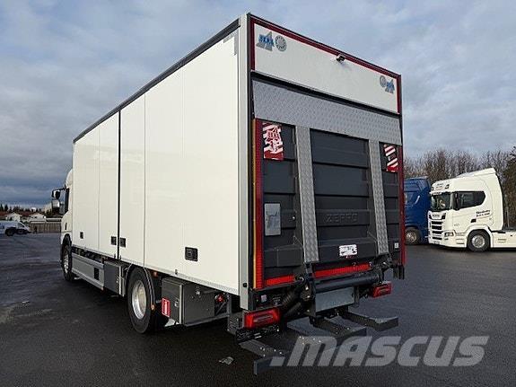 Scania P340 厢式货车