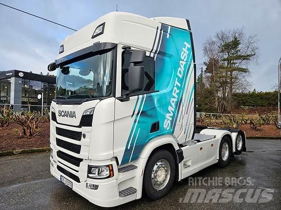 Scania R560 A6x2NB 牵引车